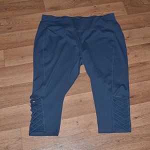 Lane Bryant Livi Capri Size 22/24